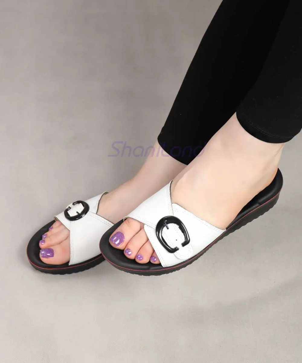 صندل طبی روفرشی سگک دار کد 26420