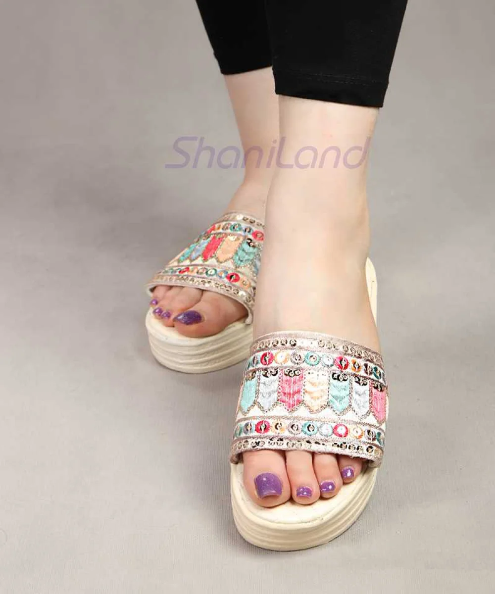 صندل لژدار طرح سنتی کد 26435