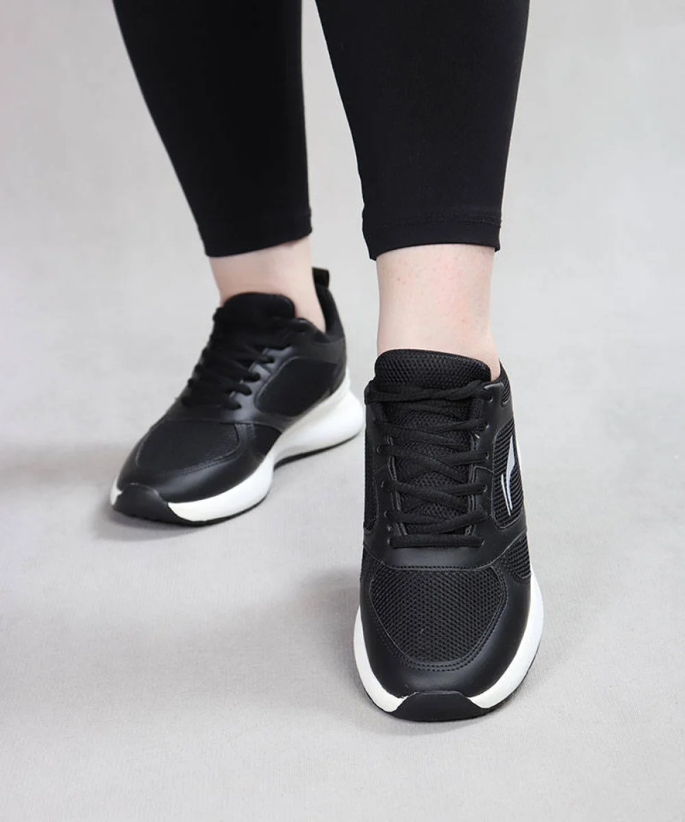 کتونی اسپرت زنانه LI NING کد 24365