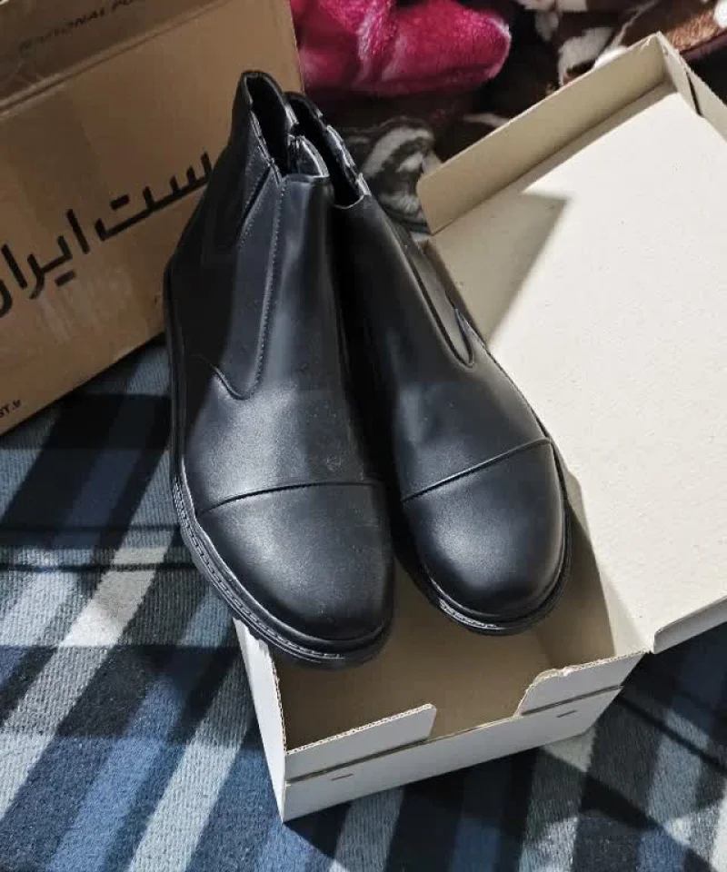 نیم بوت مردانه مشکی چرم مصنوعی (مدل زیپ‌دار)  306