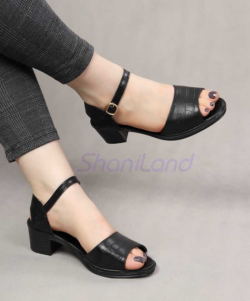 صندل پاشنه دار رکاب دار تابستانه کد 2589