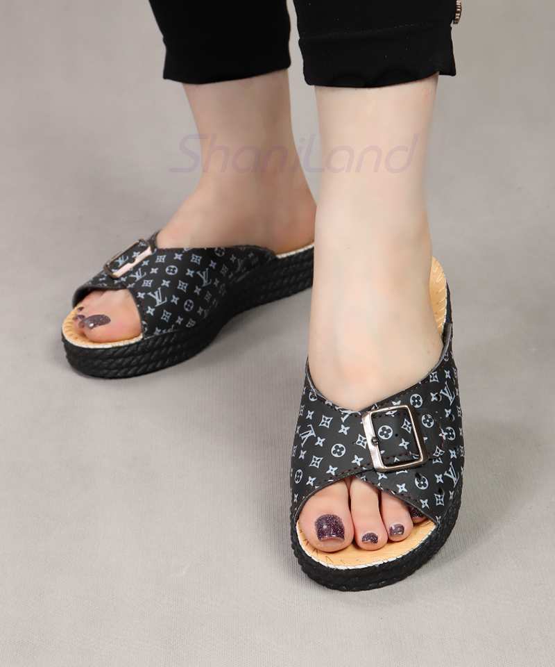 صندل طبی روفرشی سگک دار کد 26398