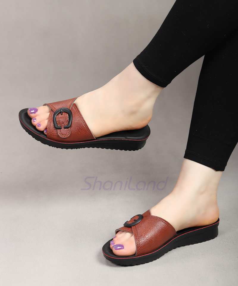 صندل طبی روفرشی سگک دار کد 26420