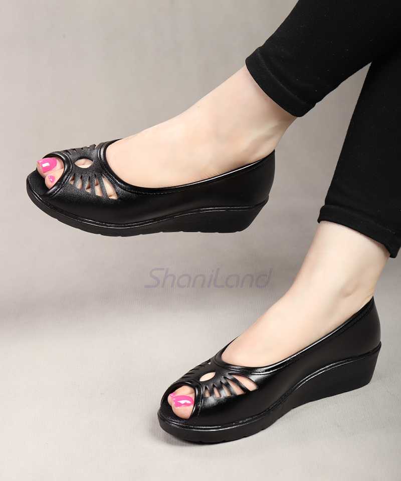 کفش زنانه لژدار زیره طبی لیزری کد 23385