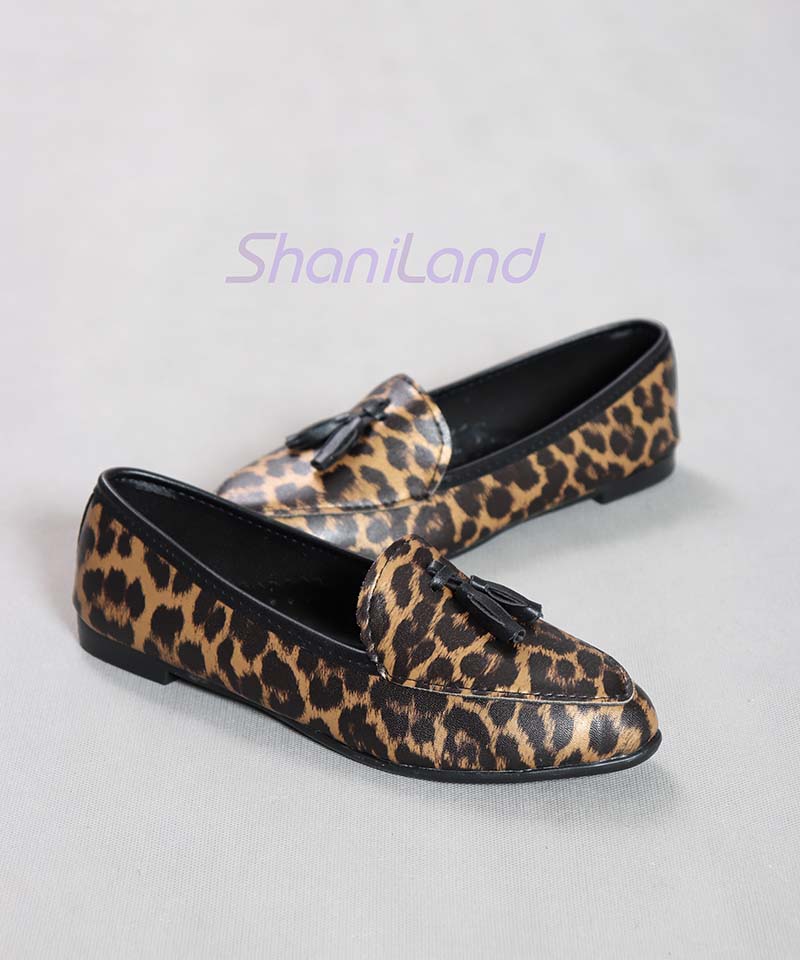 کالج منگوله دار پلنگی کد 23434