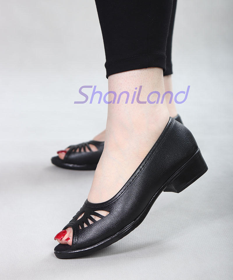 کفش زنانه زیره طبی پاشنه دار بزرگ پا کد 23477
