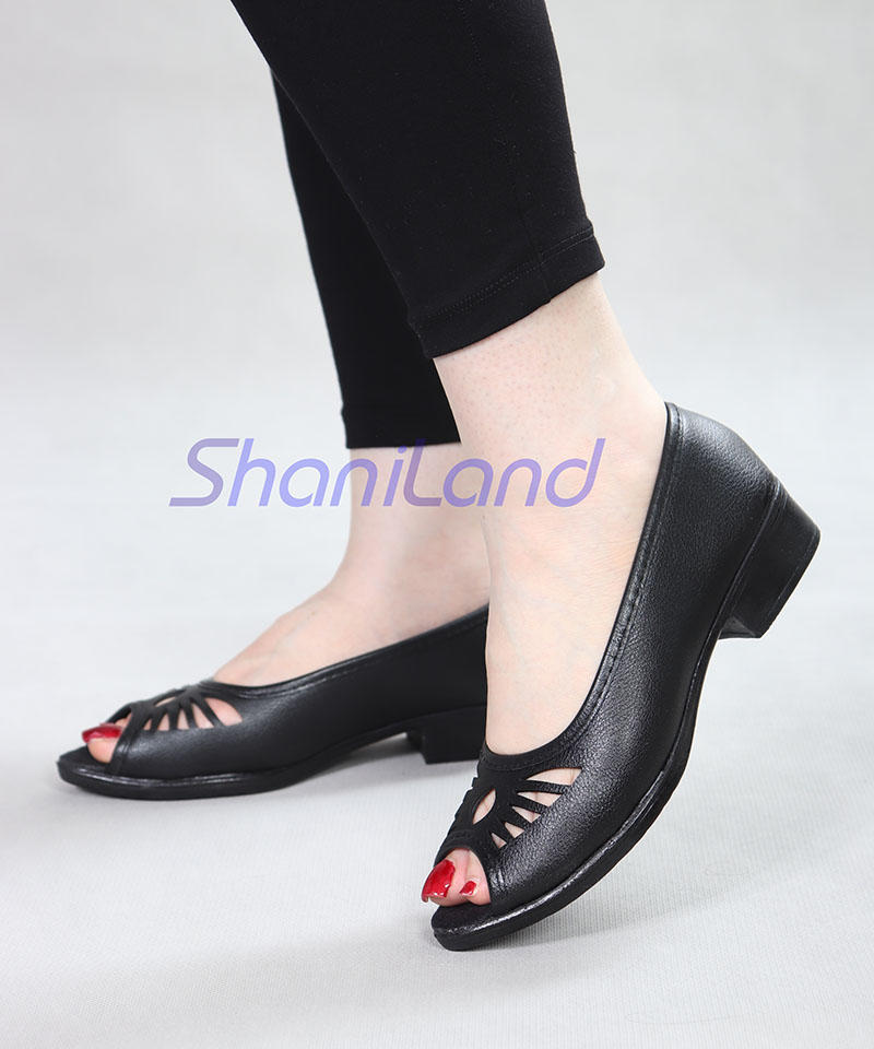 کفش زنانه زیره طبی پاشنه دار بزرگ پا کد 23477