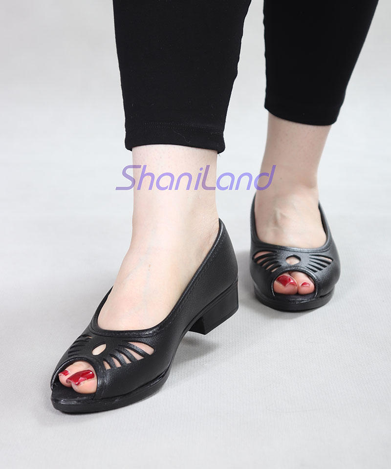 کفش زنانه زیره طبی پاشنه دار بزرگ پا کد 23477
