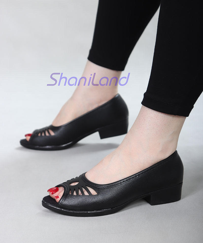 کفش زنانه زیره طبی پاشنه دار بزرگ پا کد 23477