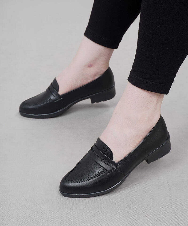 کالج زنانه نوک‌ تیز کد 23590