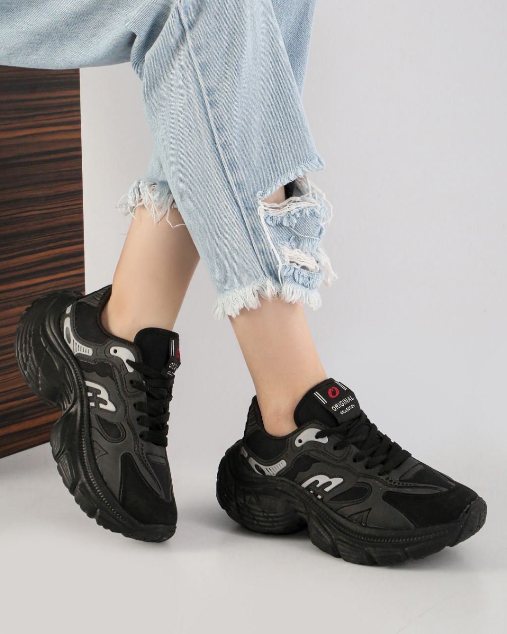 کتونی لژدار دخترانه بالنسیاگا کد 24496