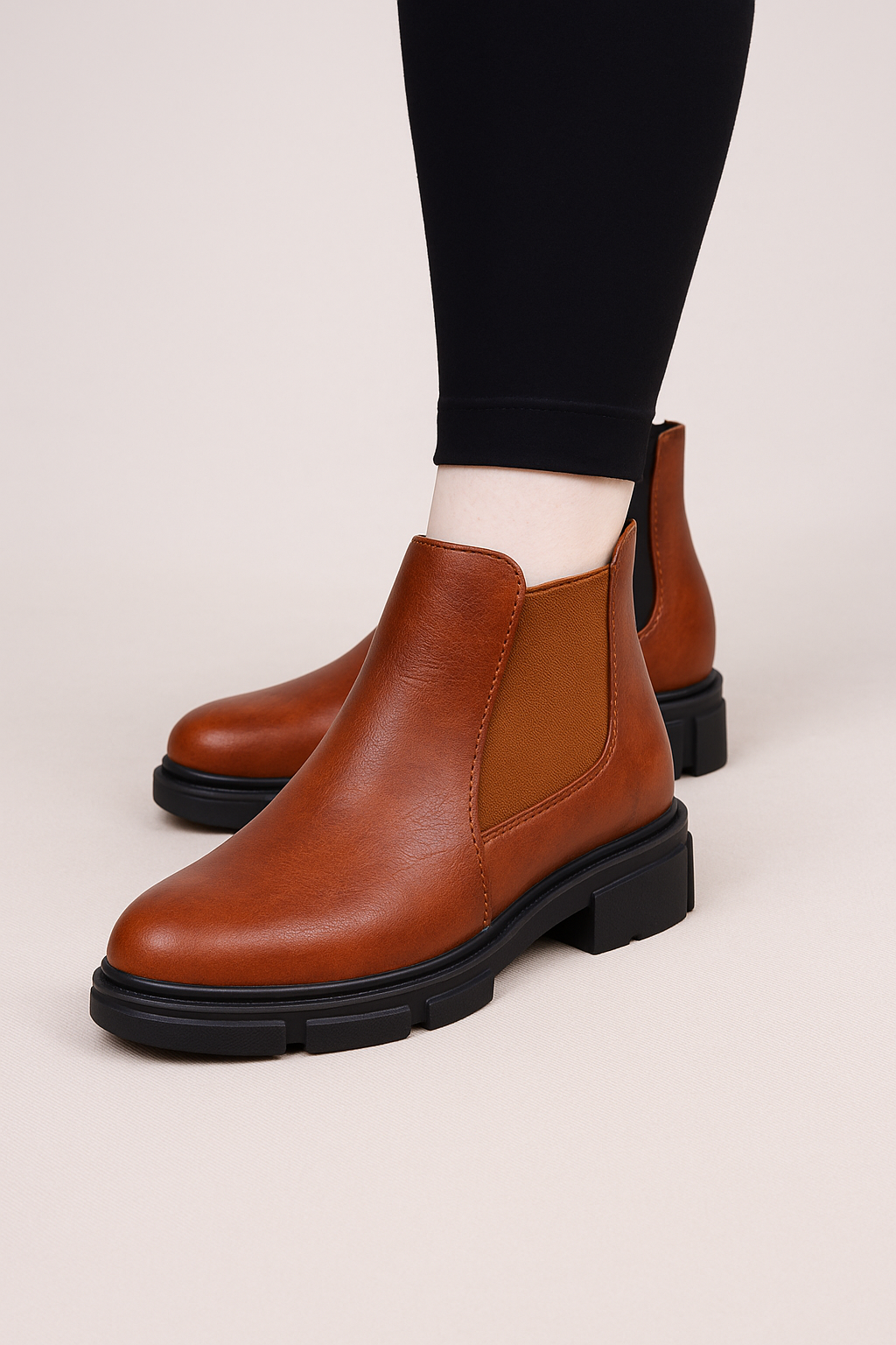 نیم بوت بغل کش کد 2131