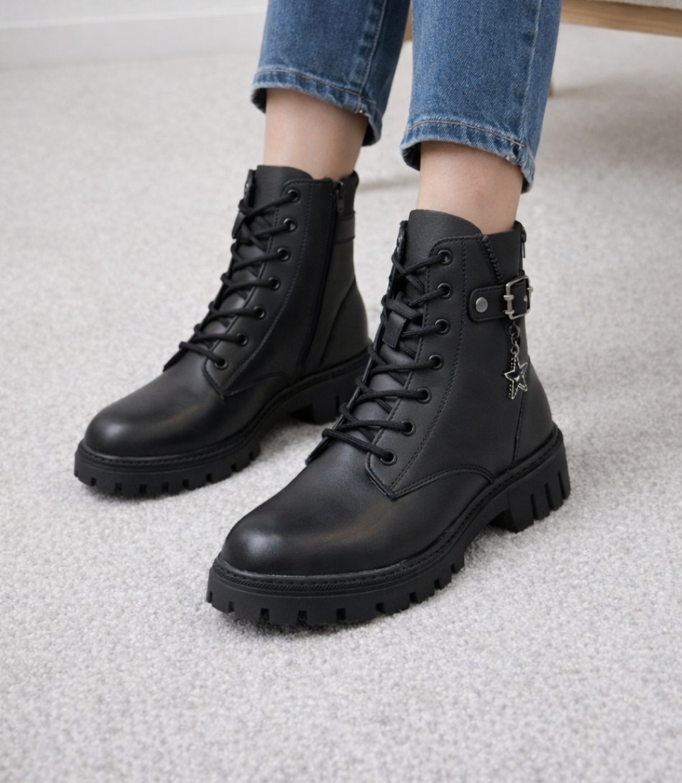 نیم بوت بغل زیپ کد 2153